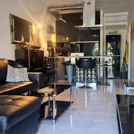 Apartment Cozy Garden T1 Near The